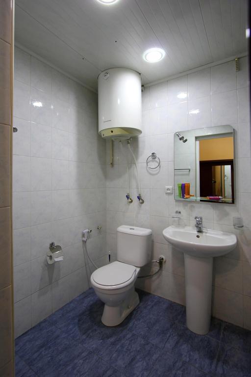 Studio With Balcony On Sayat Nova Avenue يريفان المظهر الخارجي الصورة